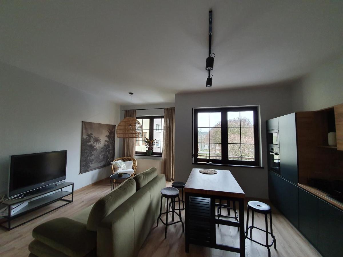 Apartament Ovoc Chodzież Exteriér fotografie